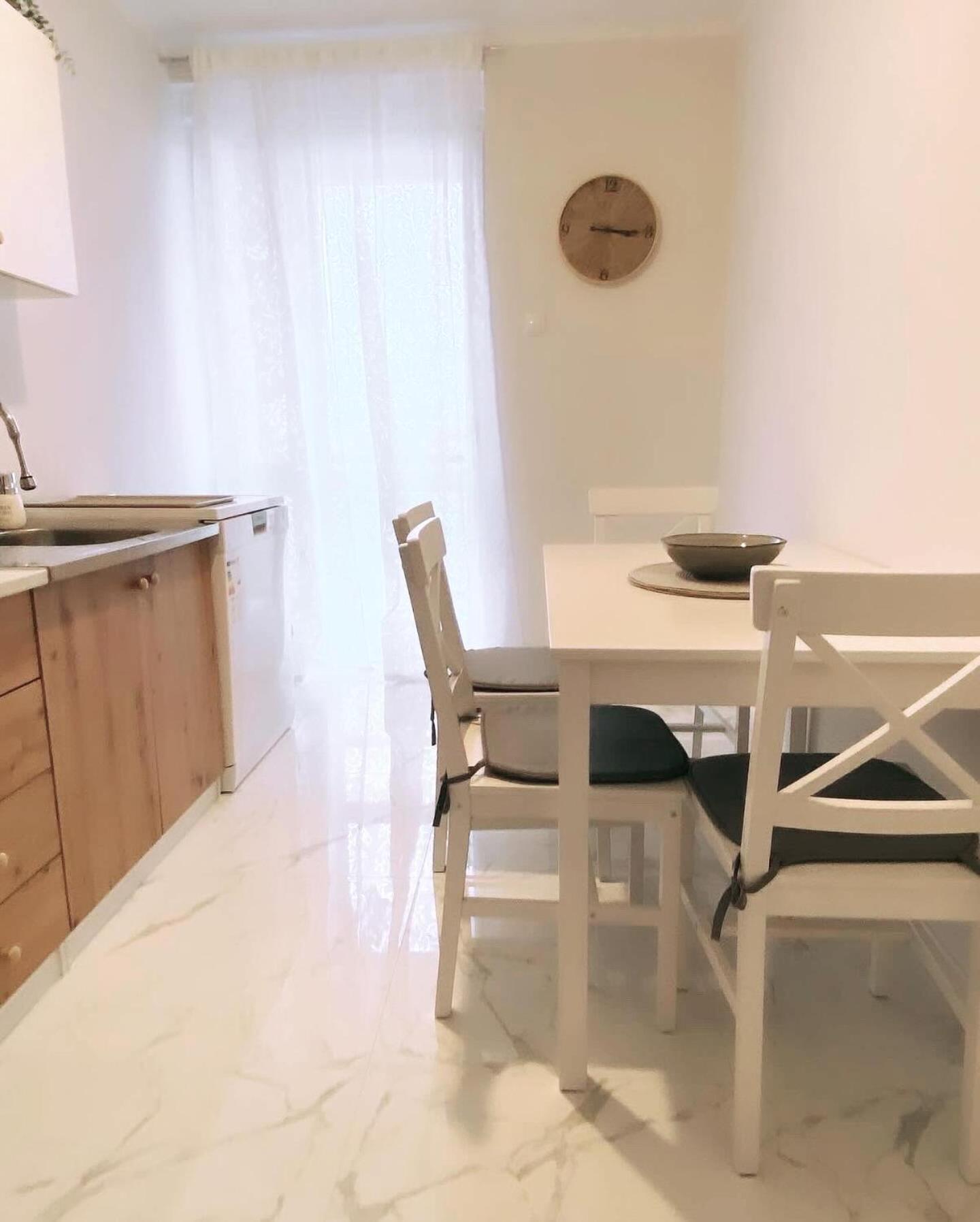 Apartman Colapis- Self Check In, Free Parking, Premium Location! 카를로바츠 외부 사진